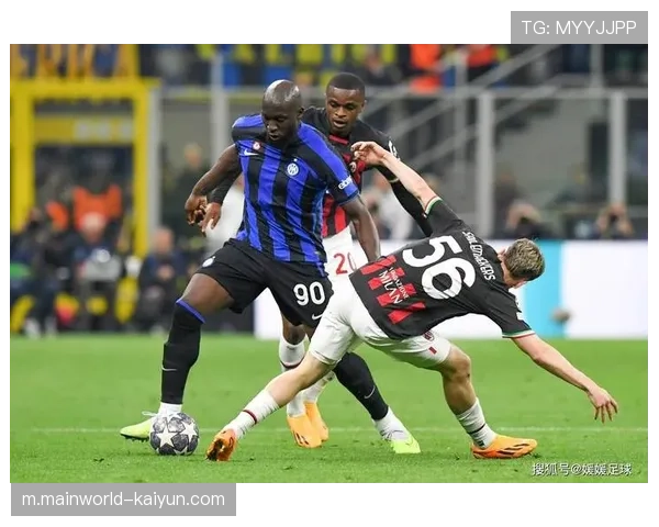 亚特兰大3-4-2-1高压体系遇考验 多特边中结合破密集